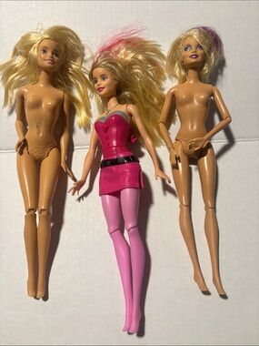 Barbie  articulated Dolls Lot